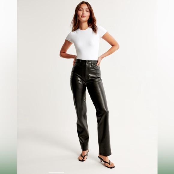 Abercrombie Ultra High Rise Vegan Leather 90s Straight Pant Curve Love Size 27 - Picture 5 of 11